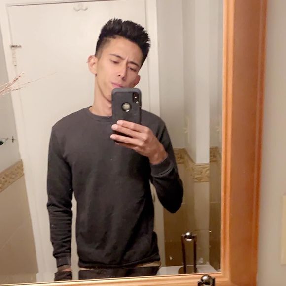 Meet your Posher, Jeshua - Picture 1 of 1